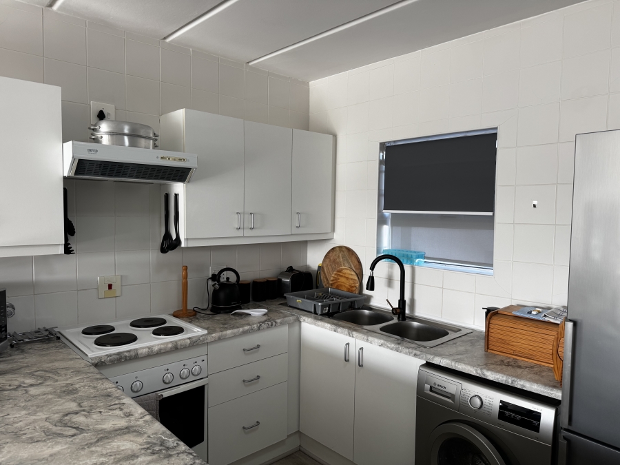 3 Bedroom Property for Sale in Hartenbos Central Western Cape